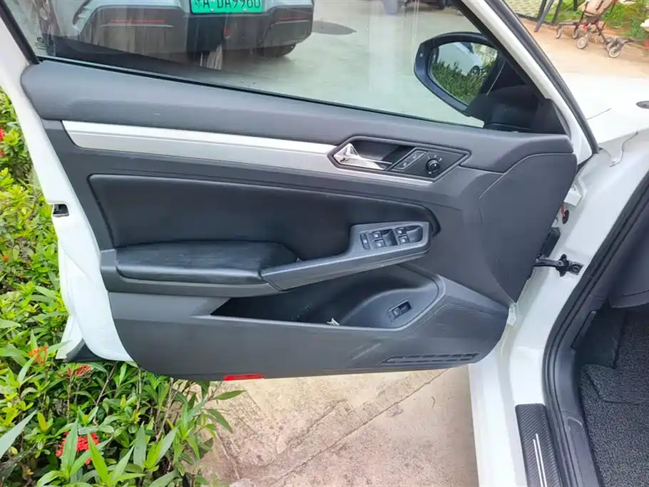 Volkswagen Lamando 2019 230TSI DSG Vision Edition China VI фото 7