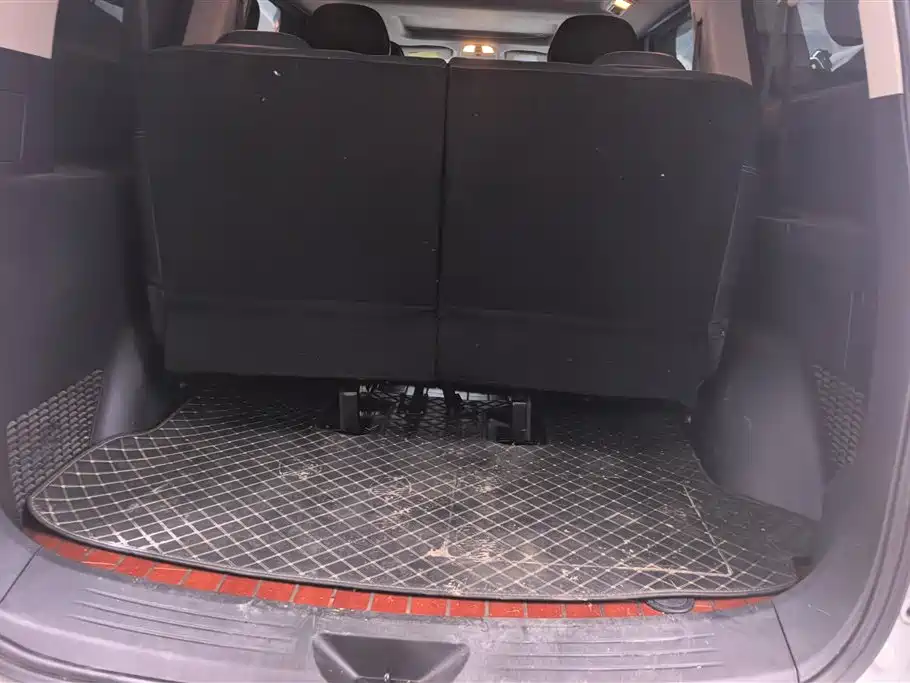 SAIC Maxus Maxus G20 2021 PLUS 2.0T Diesel Automatic Luxury Edition фото 4