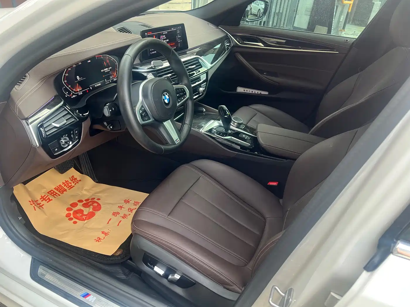 BMW 5 Series 2020 525Li M Sport Package фото 6