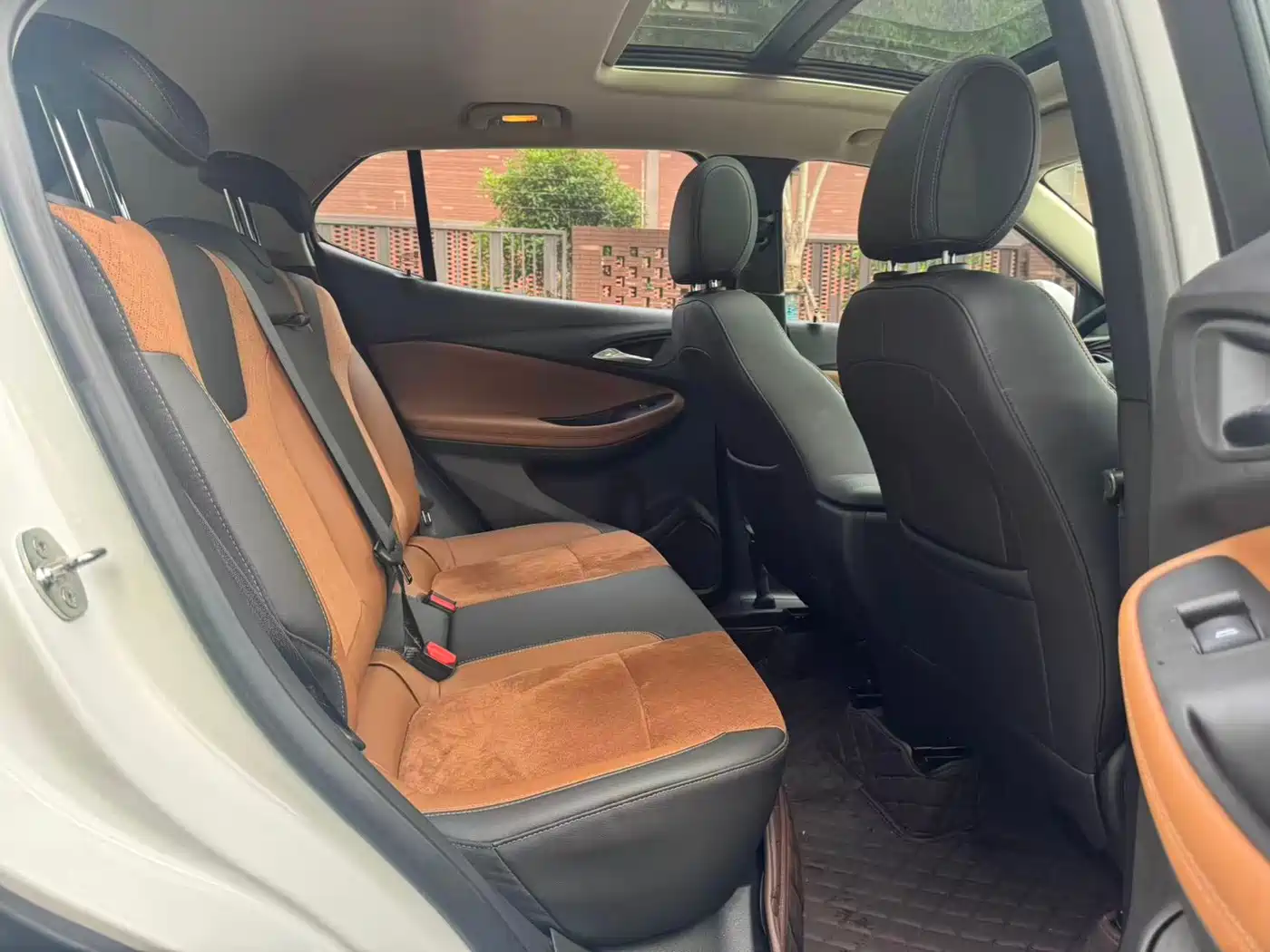 Buick Encore GX 2020 20T CVT 2WD Luxury Model фото 12