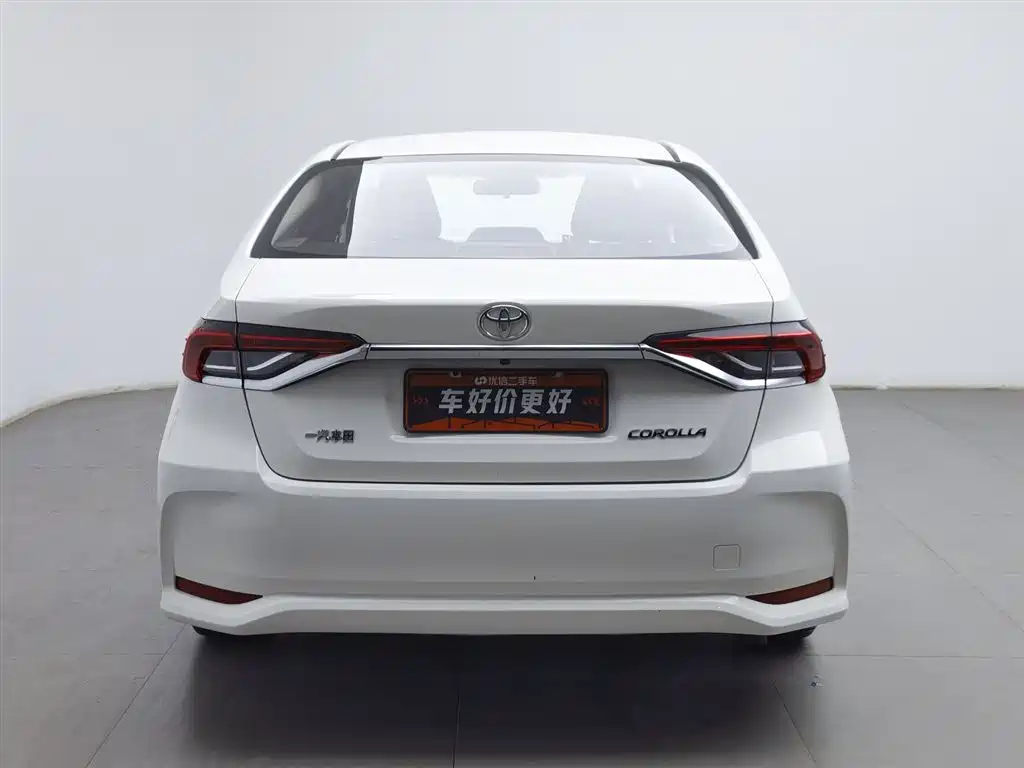 Toyota Corolla 2021 TNGA 1.5L CVT Elite Edition фото 4