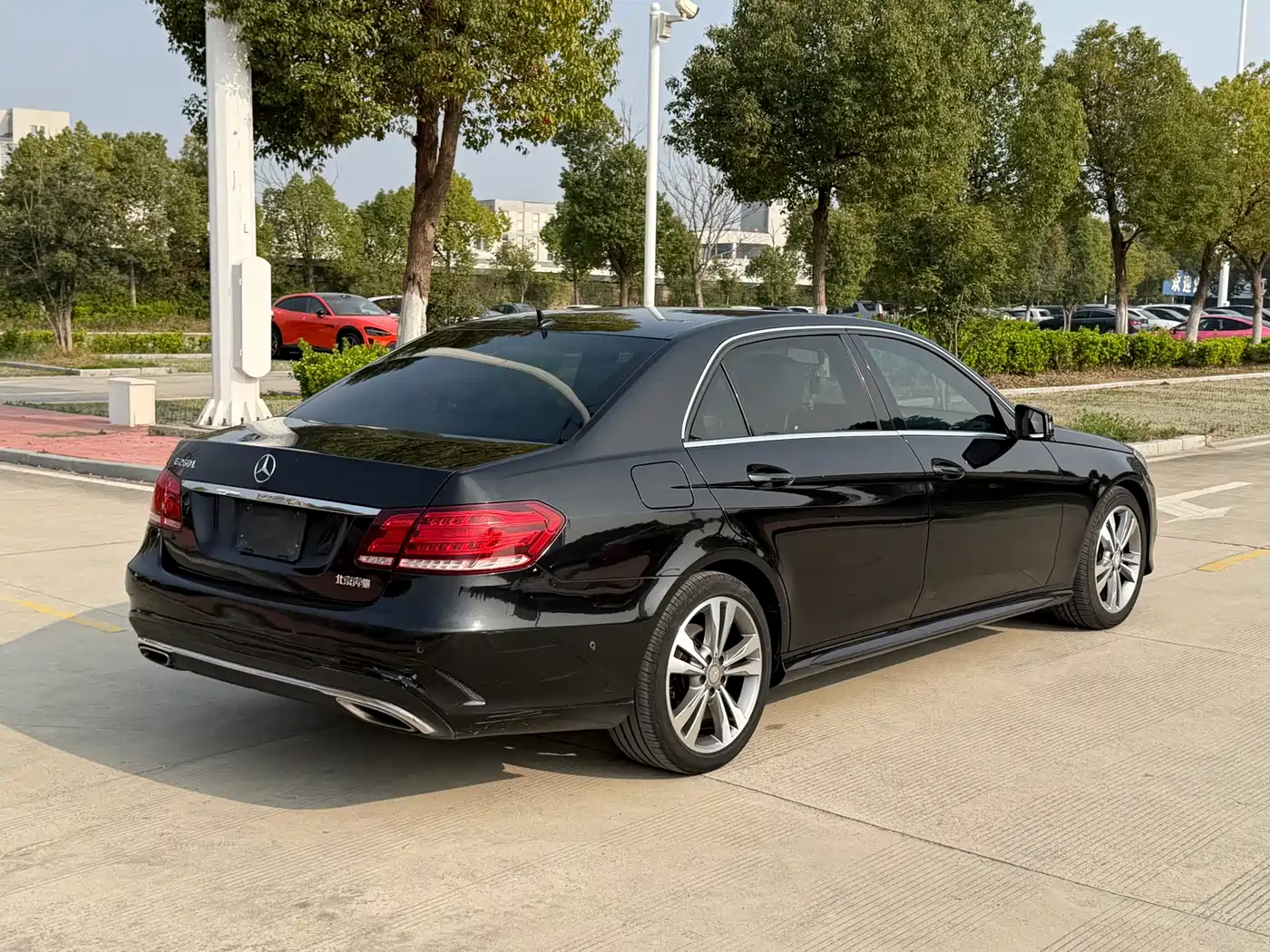 Mercedes-Benz E-Class 2015 E 260 L Sport фото 7