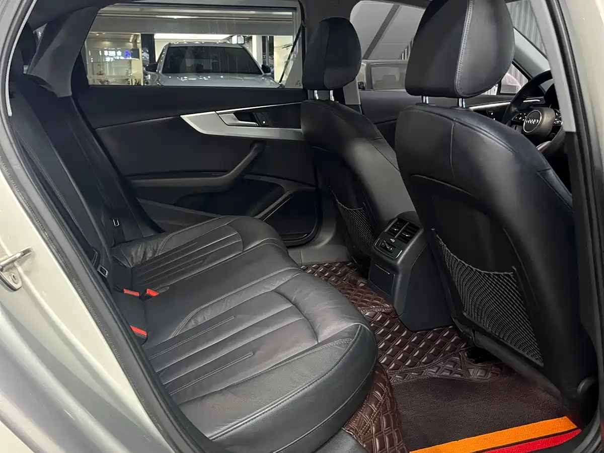 Audi A4L 2019 40 TFSI Fashion (China V) фото 19