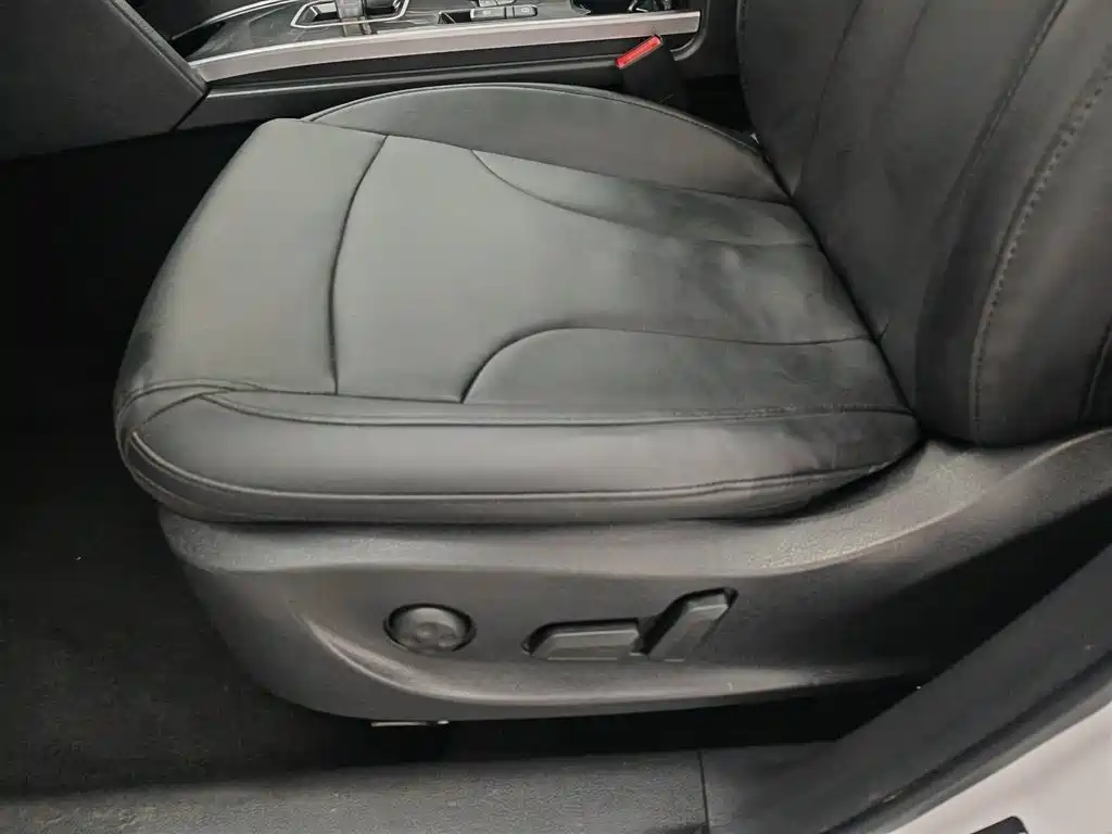 Haval H6 2018 Blue Label Sport 1.5T Automatic 2WD Elite фото 20