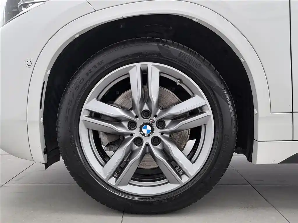 BMW X2 2023 sDrive25i M Sport Shadow Edition фото 17