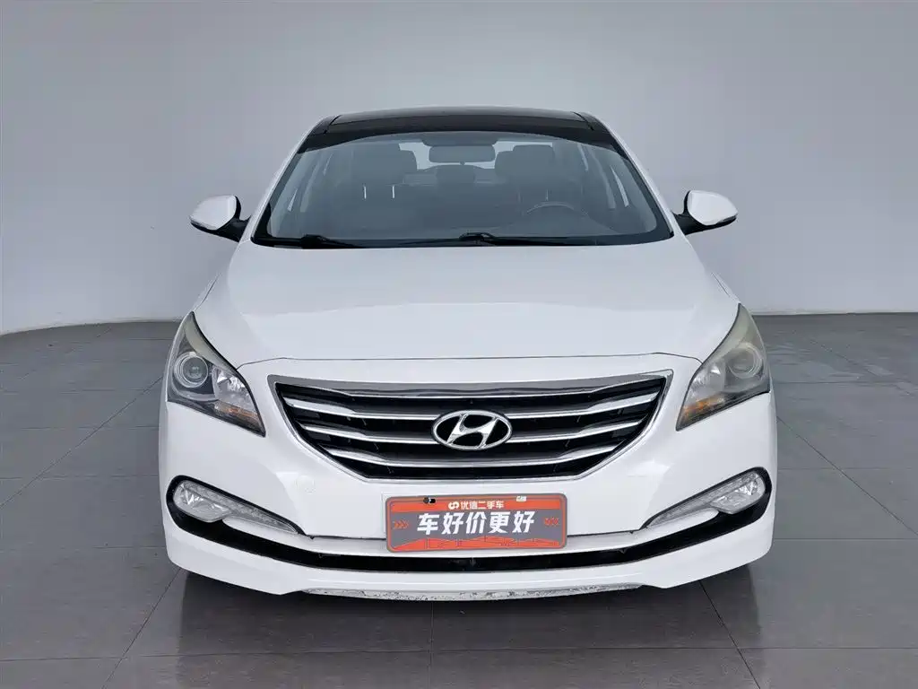 Hyundai Mistra 2014 1.8L Auto Premium DLX фото 3