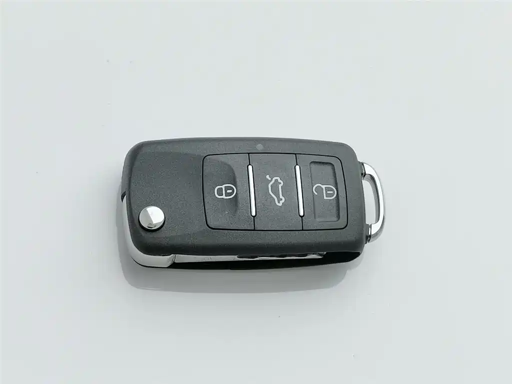CHEVROLET KOVOZ