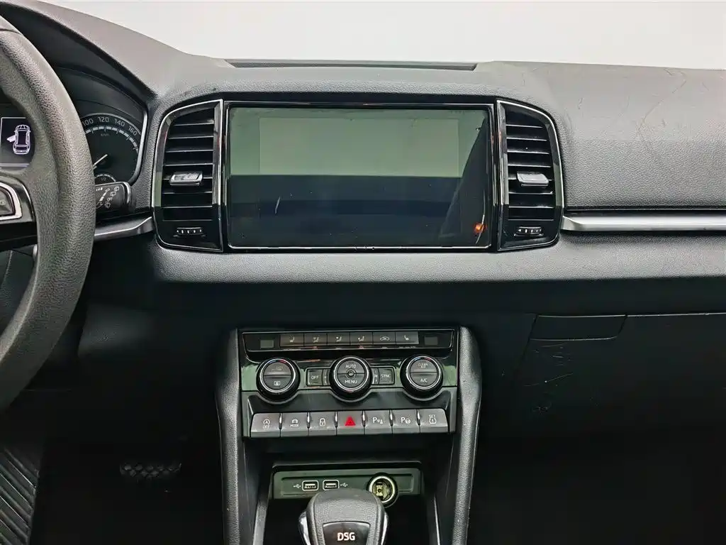 Škoda Karoq 2019 TSI280 Smart Drive Premium Edition China VI фото 12