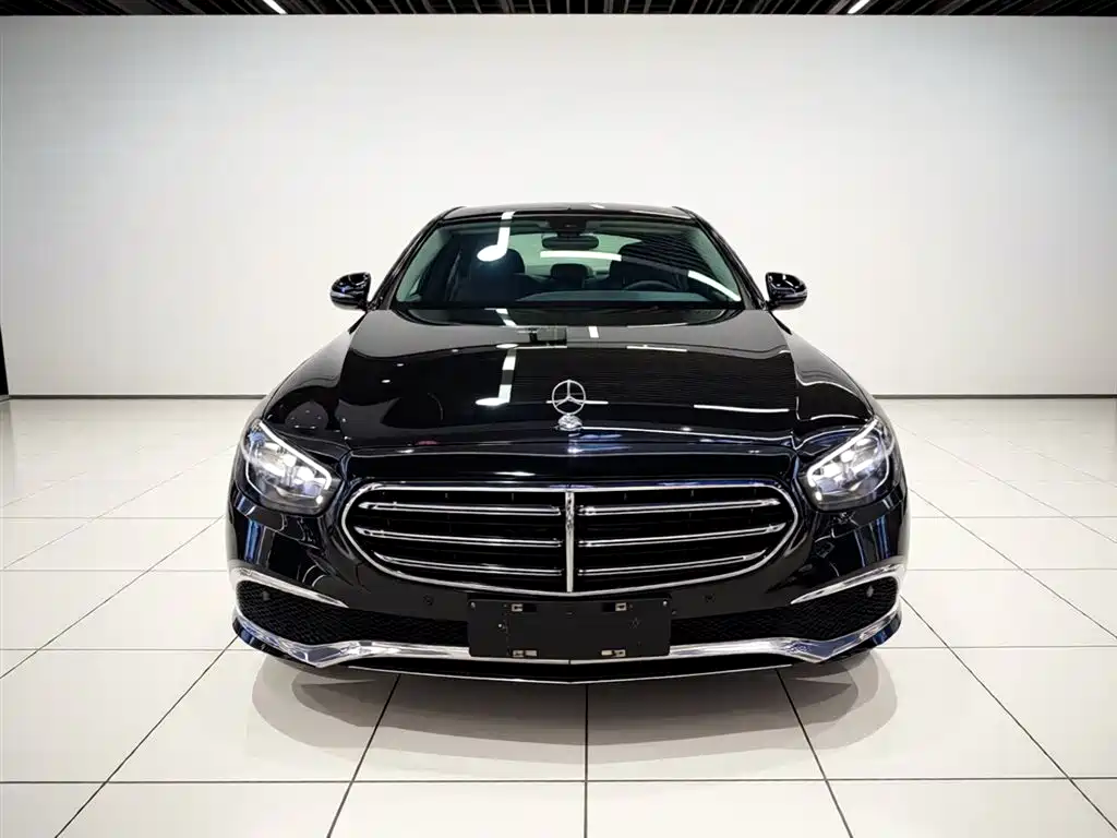 Mercedes-Benz E-Class 2022 E 260 L фото 3