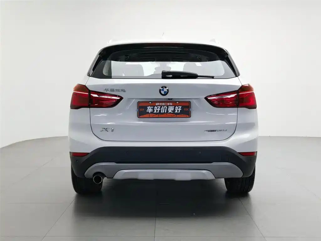 BMW X1 2019 sDrive18Li Premium Model фото 4