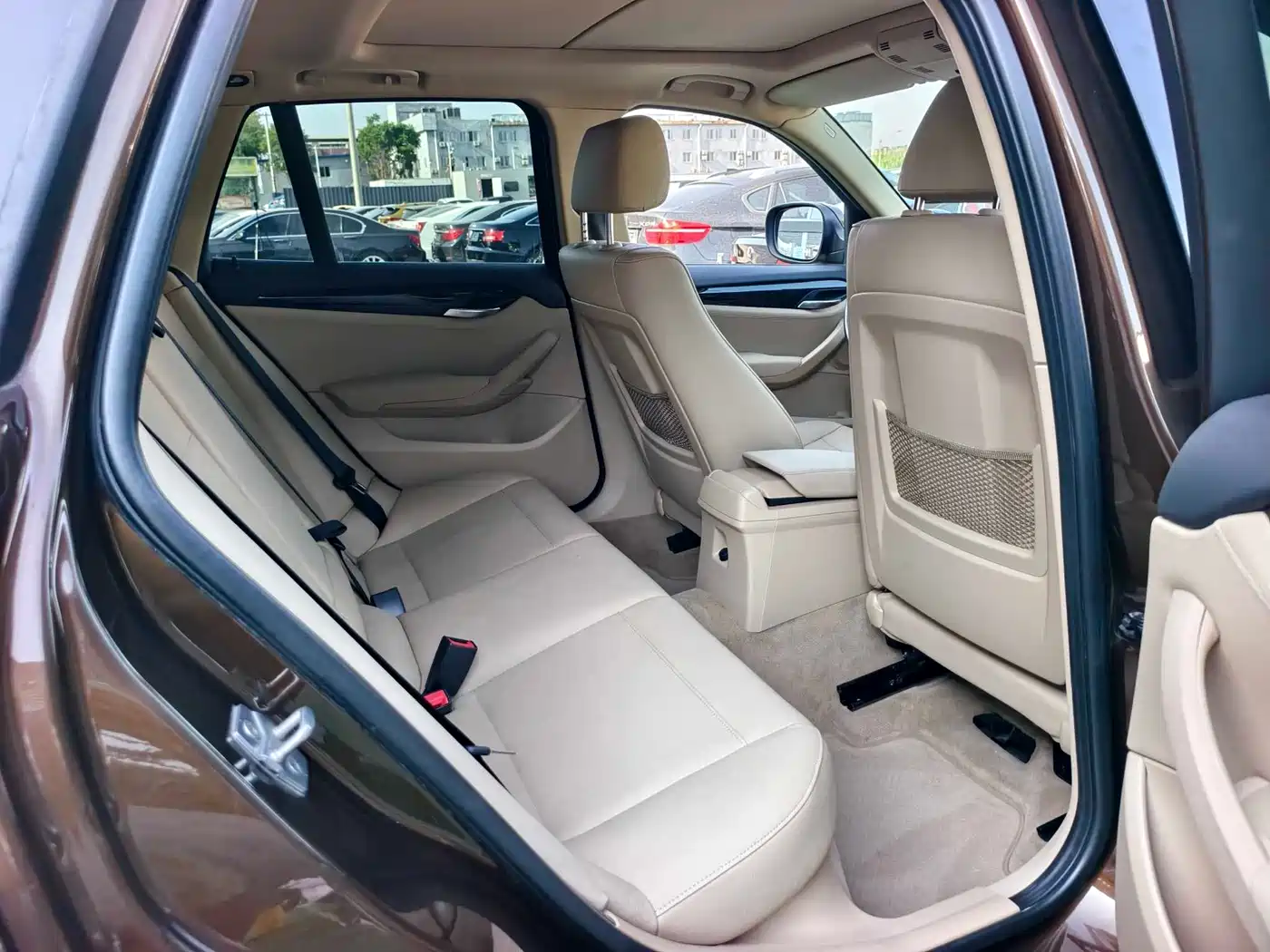 BMW X1 (Import) 2010 xDrive25i фото 14