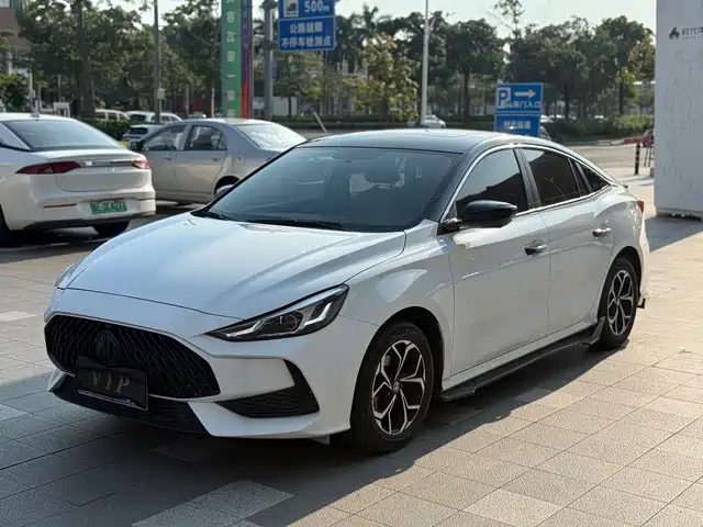 MG 5 2021 Model 180DVVT CVT Youth Luxury Edition