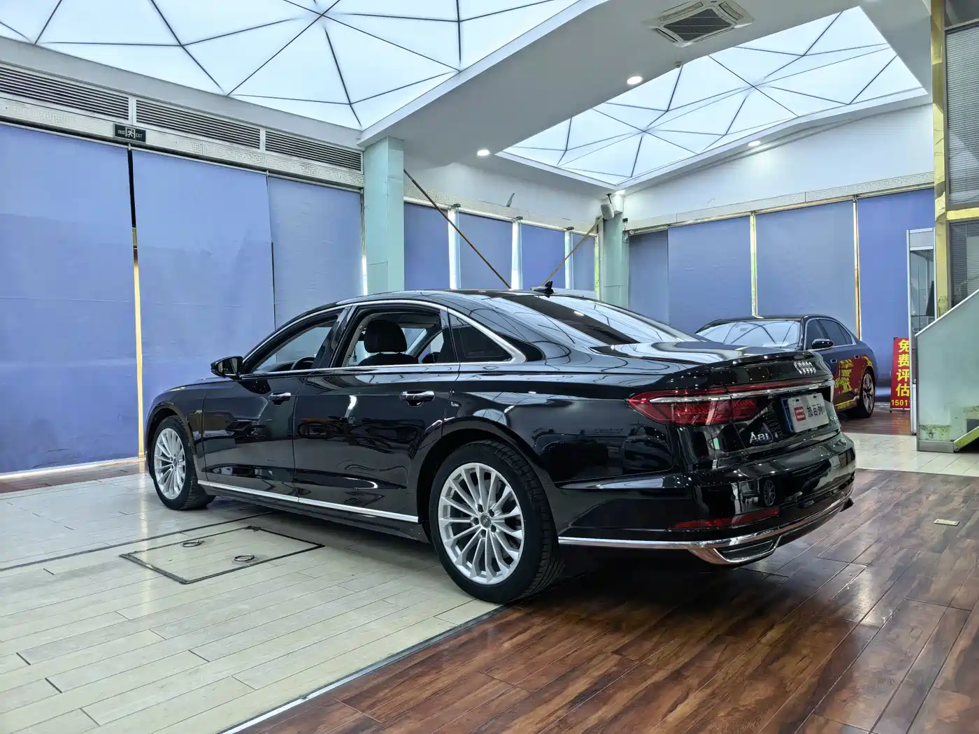 Audi A8 2018 A8L 55 TFSI quattro Launch Elite фото 17