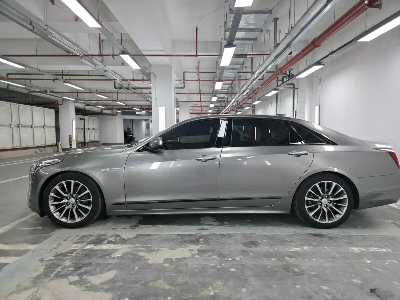 CADILLAC CT6
