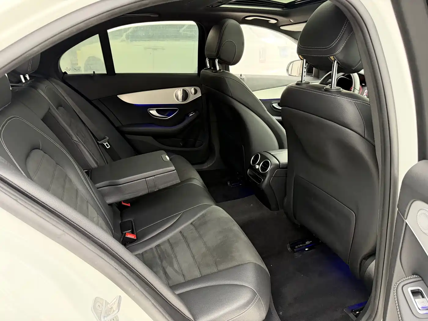 Mercedes-Benz C-Class 2021 C 260 L Sport Starry Exclusive Edition фото 10
