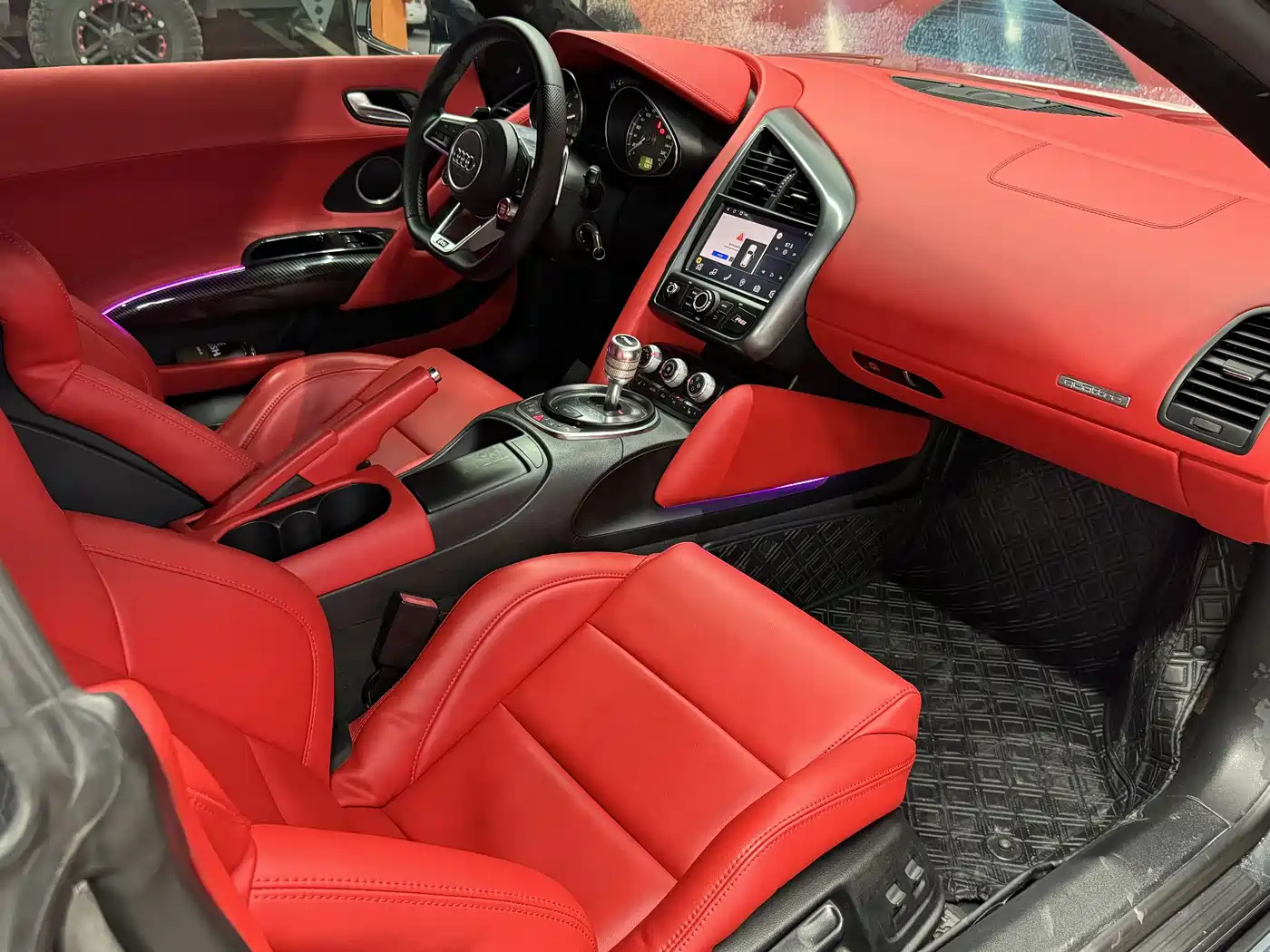 Audi R8 2007 4.2 FSI quattro фото 4