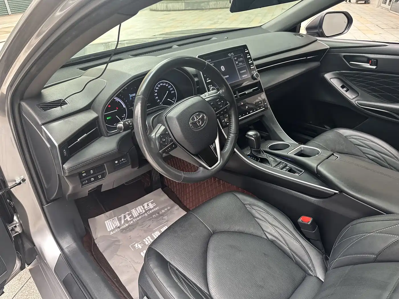 Toyota Avalon 2019 Hybrid 2.5L XLE Premium Edition China VI фото 13