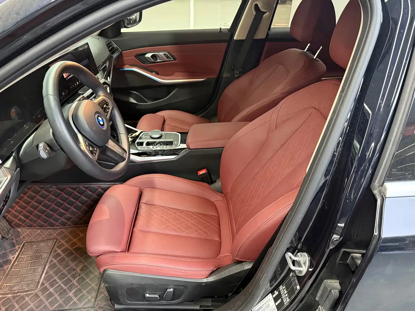BMW i3 2024 eDrive 35 L фото 7