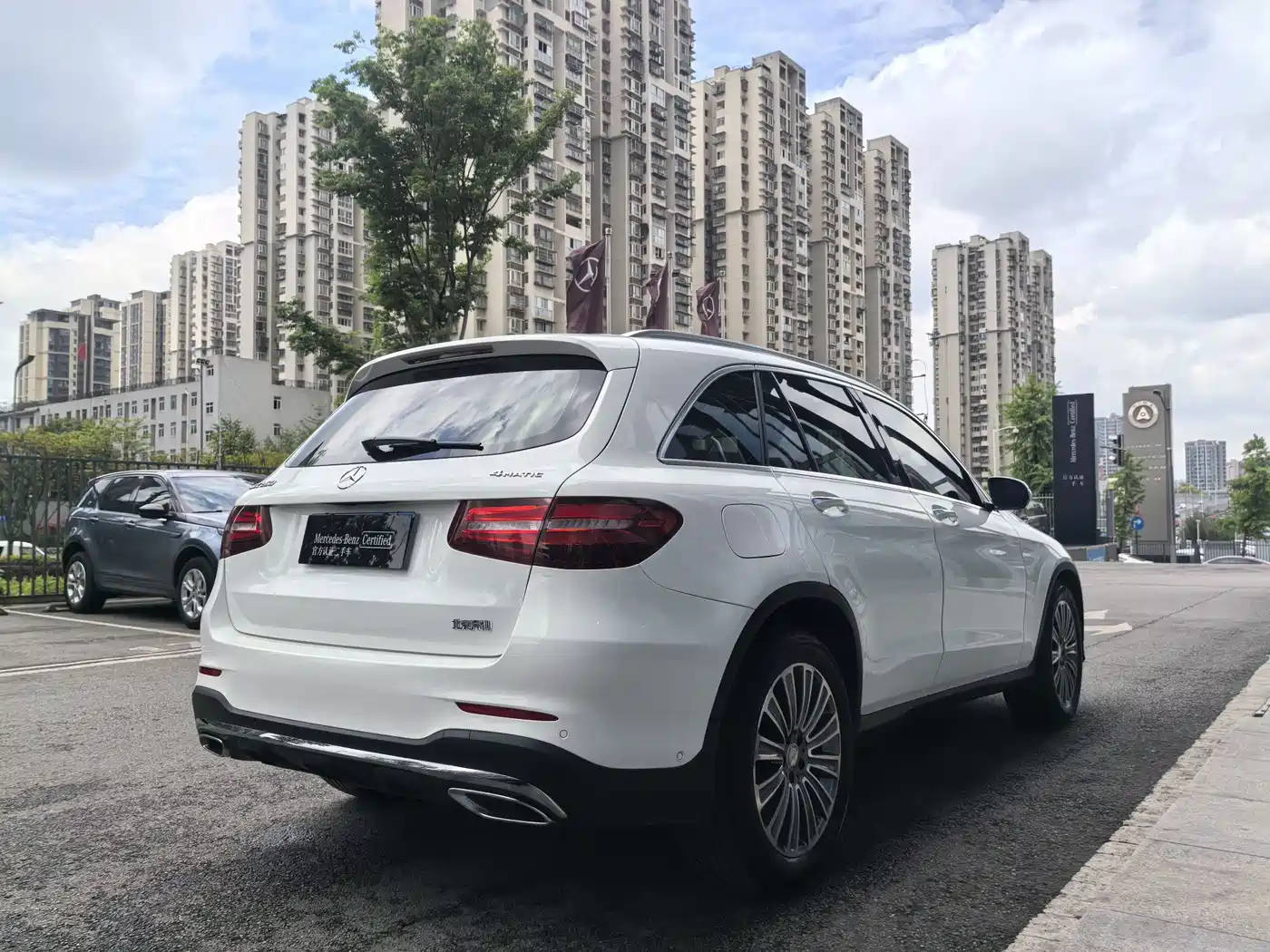 Mercedes-Benz GLC 2017 GLC 260 4MATIC Dynamic фото 6