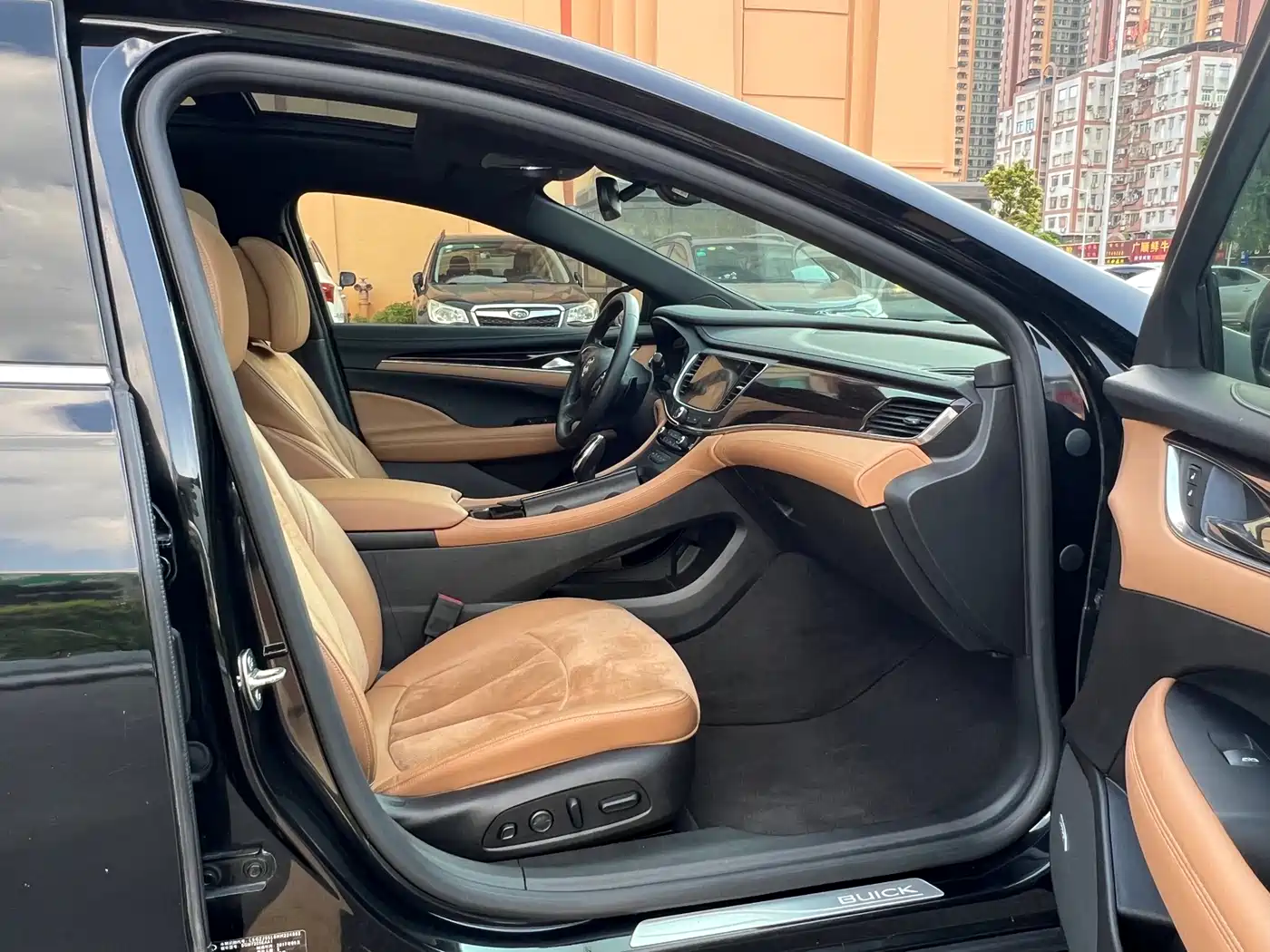 Buick LaCrosse 2016 28T Flagship фото 11