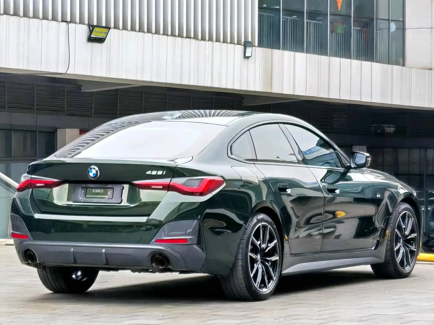 BMW 4-SERIES