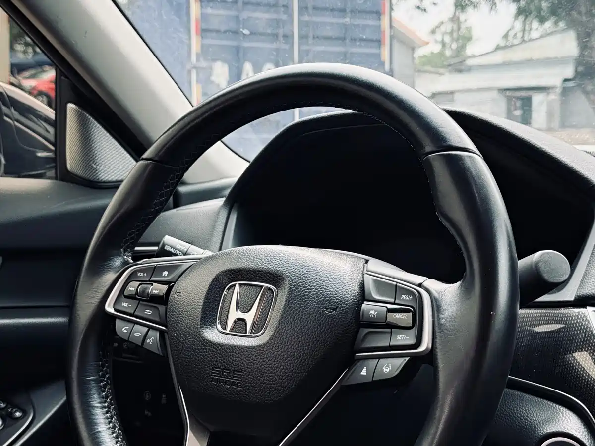 Honda Accord 2022 260TURBO Phantom Night Premium фото 28