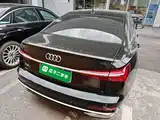 Фото 6 - Audi A6L