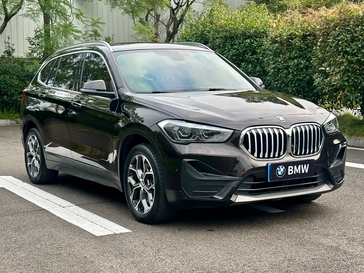 Photo 3 - BMW X1