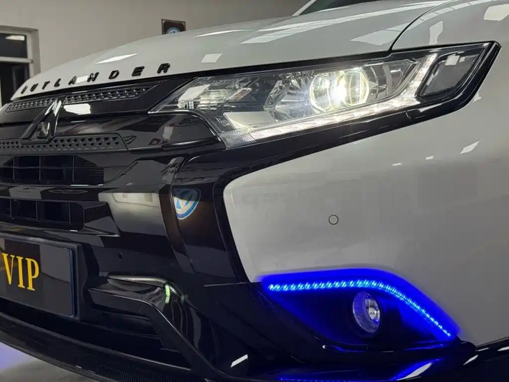 Mitsubishi Outlander 2022 2021 2.0L 2WD Yaodong Edition 5-seater