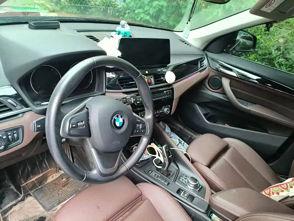Фото 6 - BMW X1