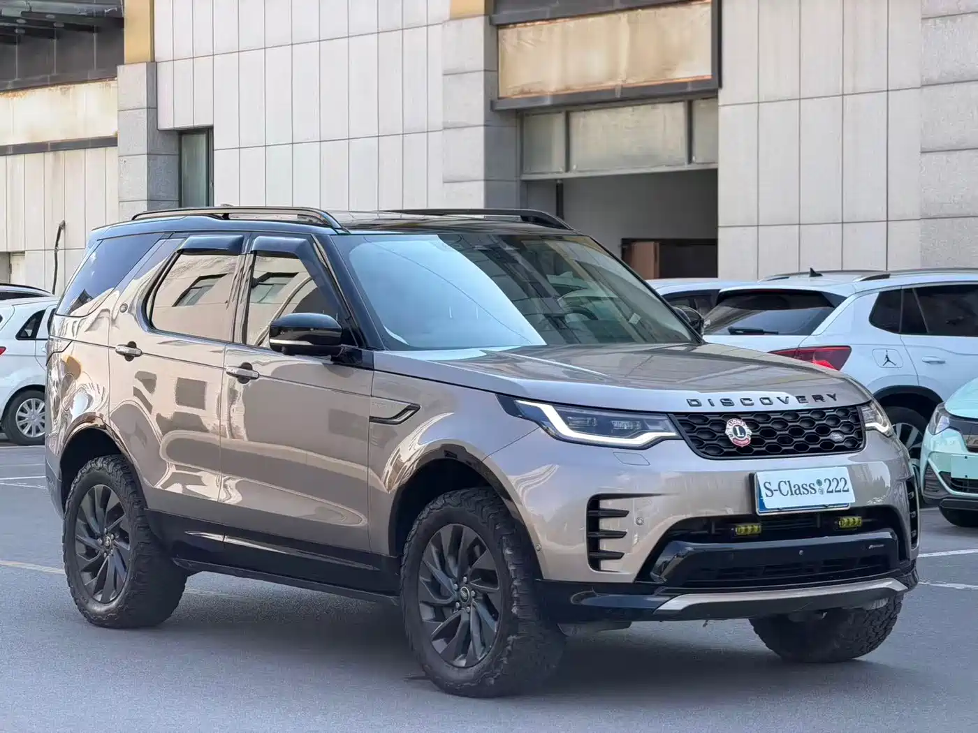 صورة 3 - Land Rover Discovery
