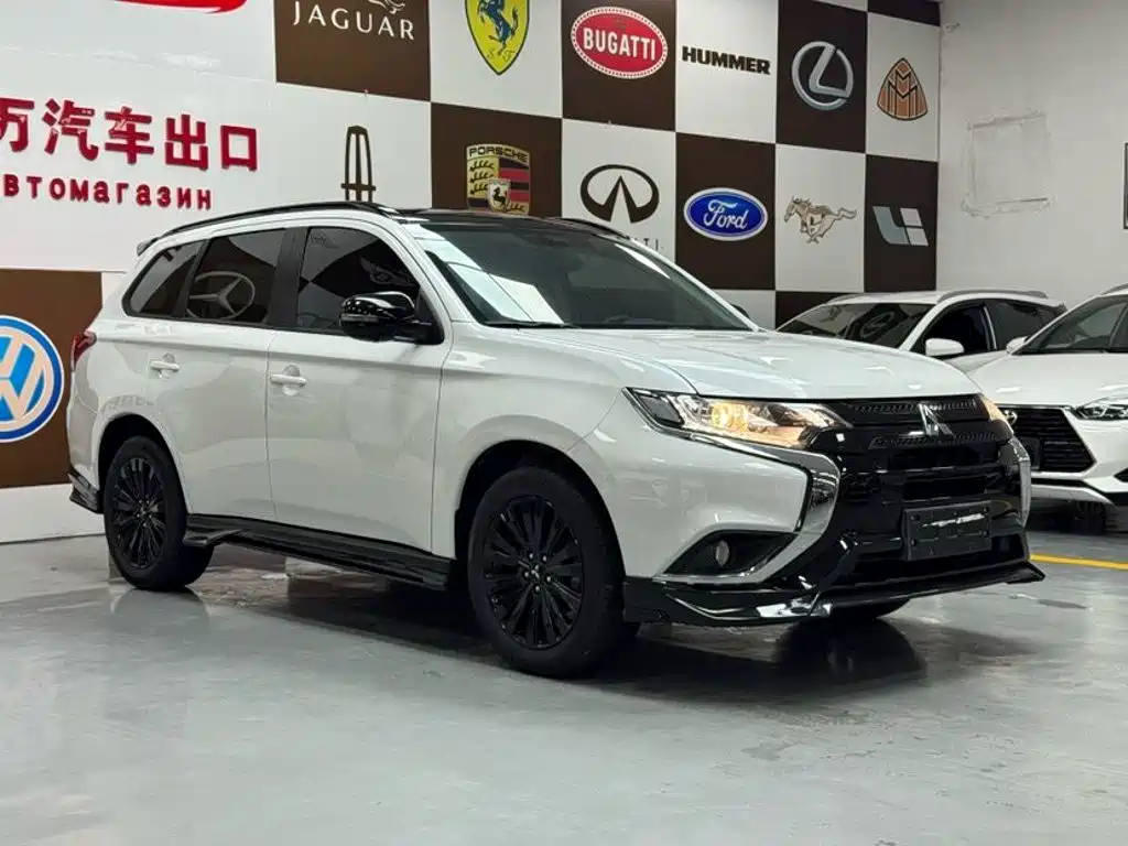 Mitsubishi Outlander 2022 2021 2.0L 2WD Yaodong Edition 5-seater
