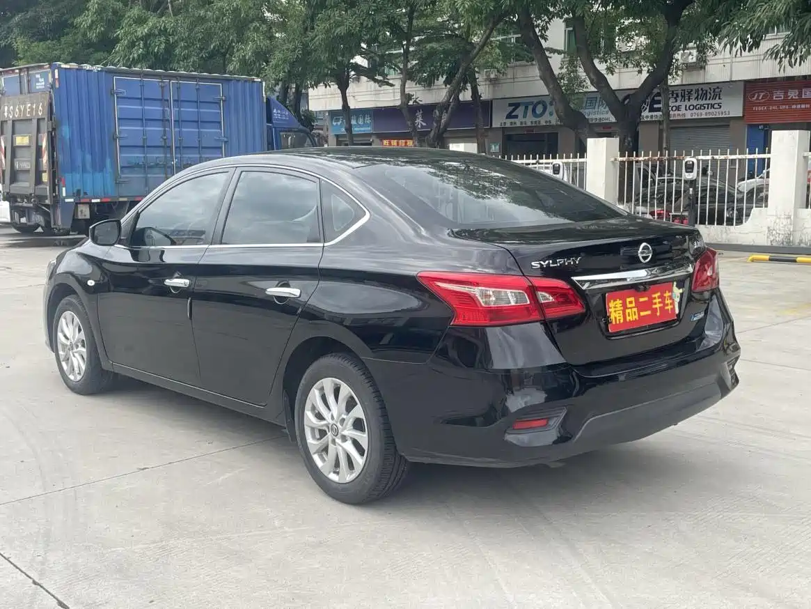 Фото 6 - Nissan Sylphy