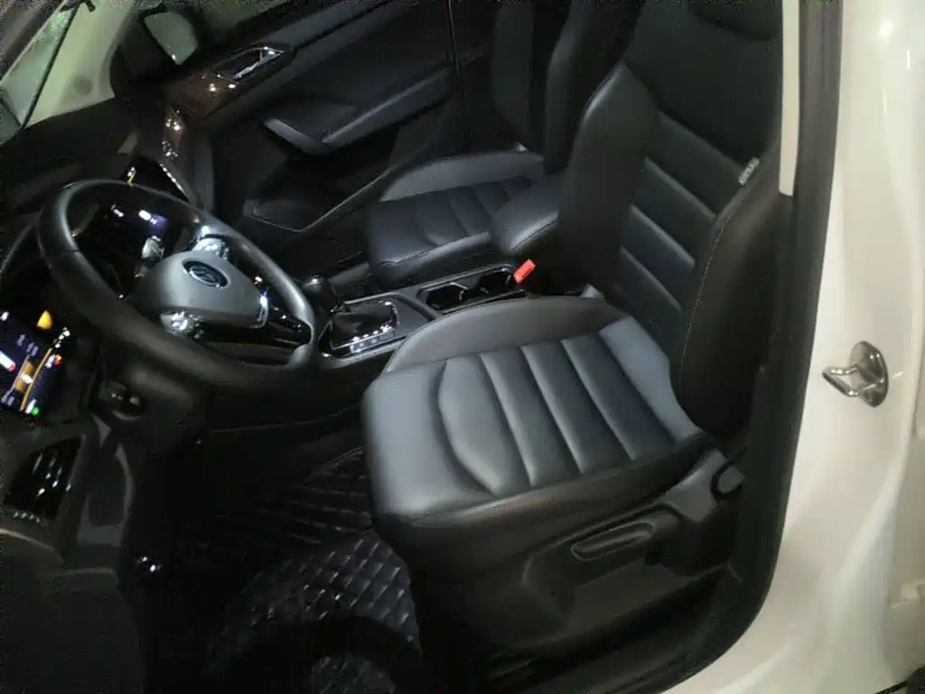 Photo 15 - Volkswagen Tharu