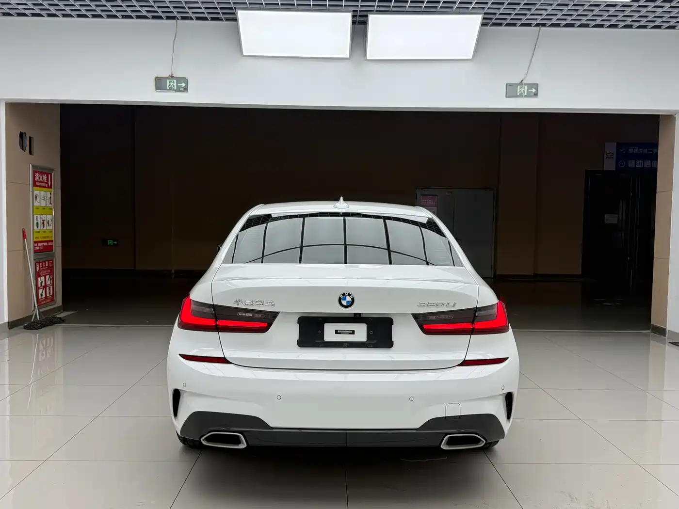 BMW 3-SERIES