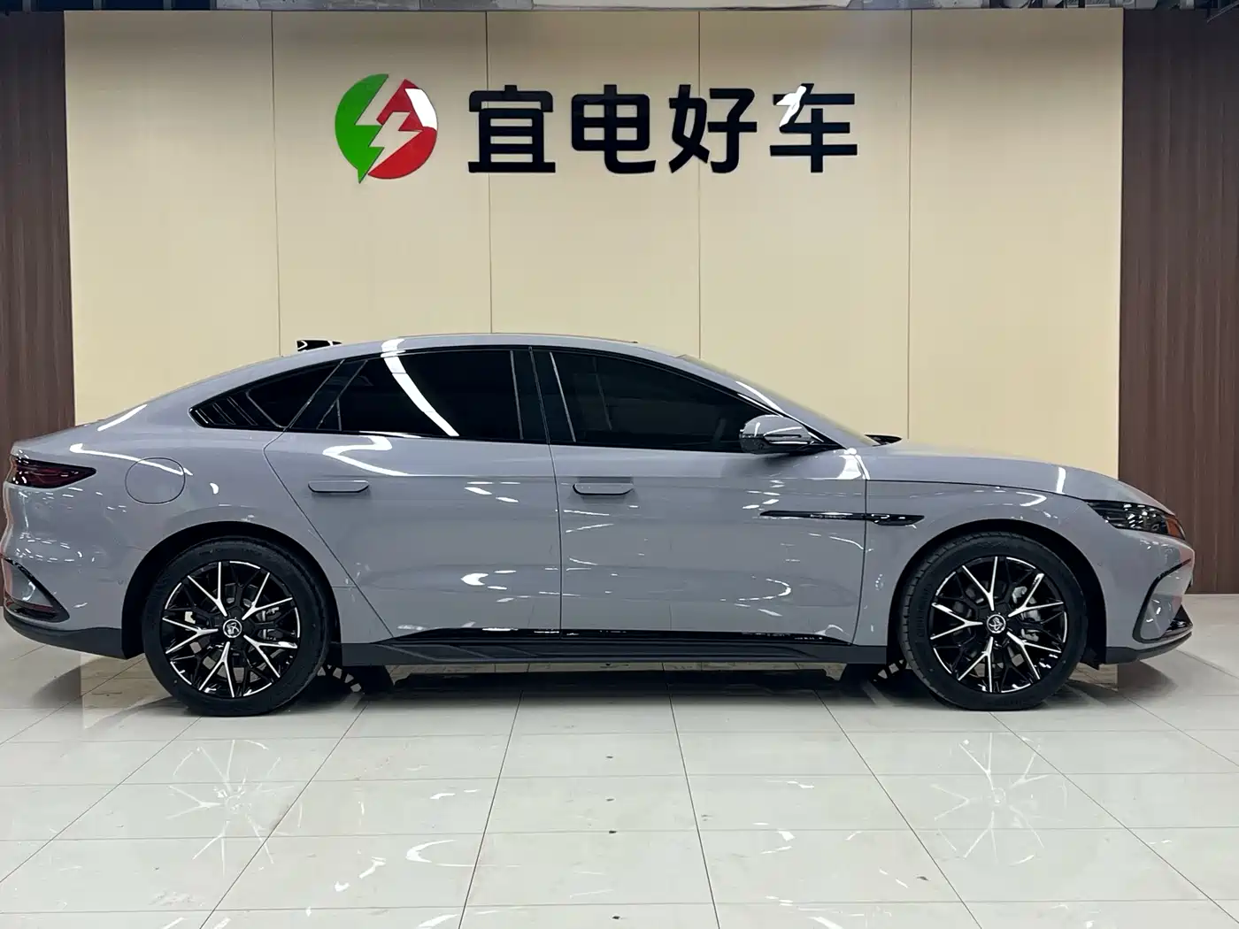 BYD HAN