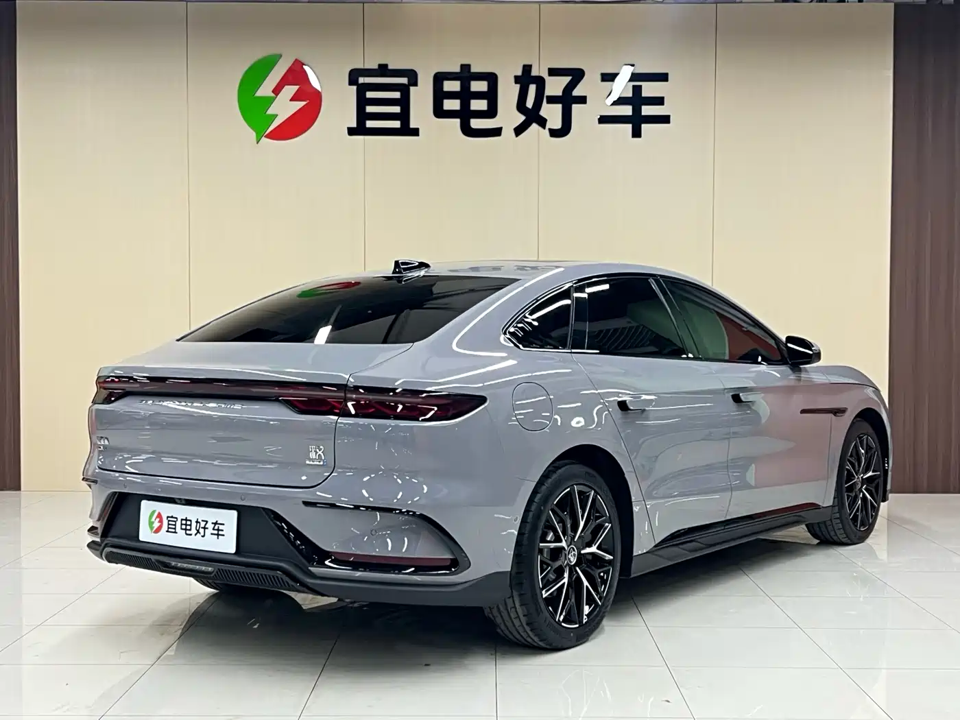 BYD HAN