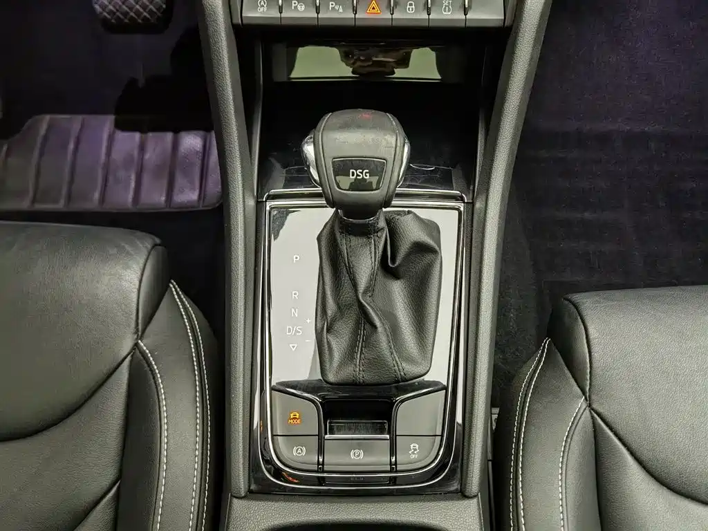 Škoda Kodiaq 2019 Facelift TSI330 5-Seater 2WD Luxury Premium Edition China VI фото 13