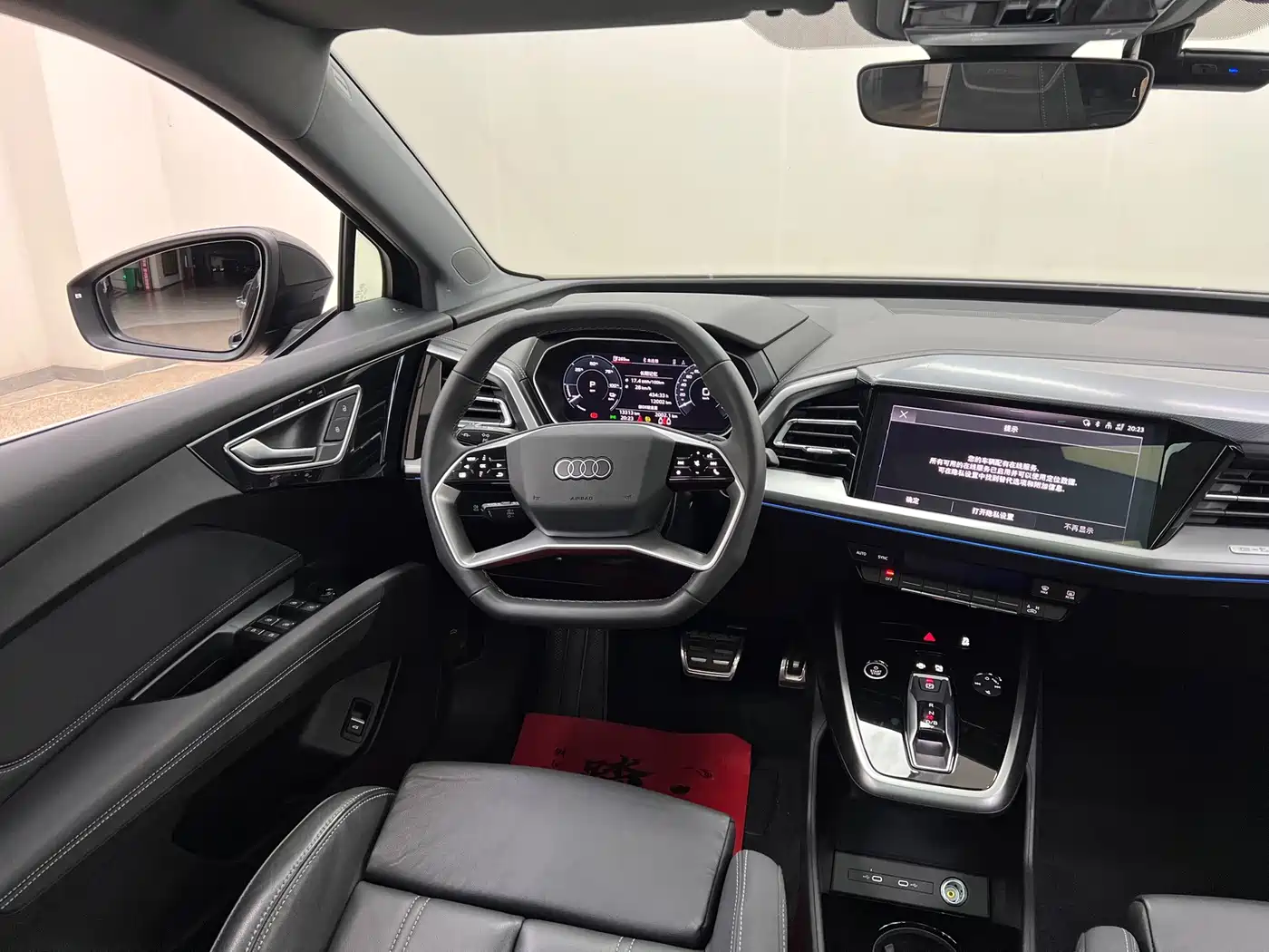 Audi Q4 e-tron 2023 2022 40 e-tron Pioneer Edition