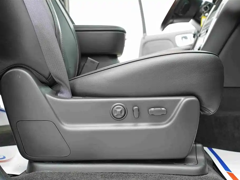 Cadillac Escalade 2014 2013 6.2L ESV Platinum Extended