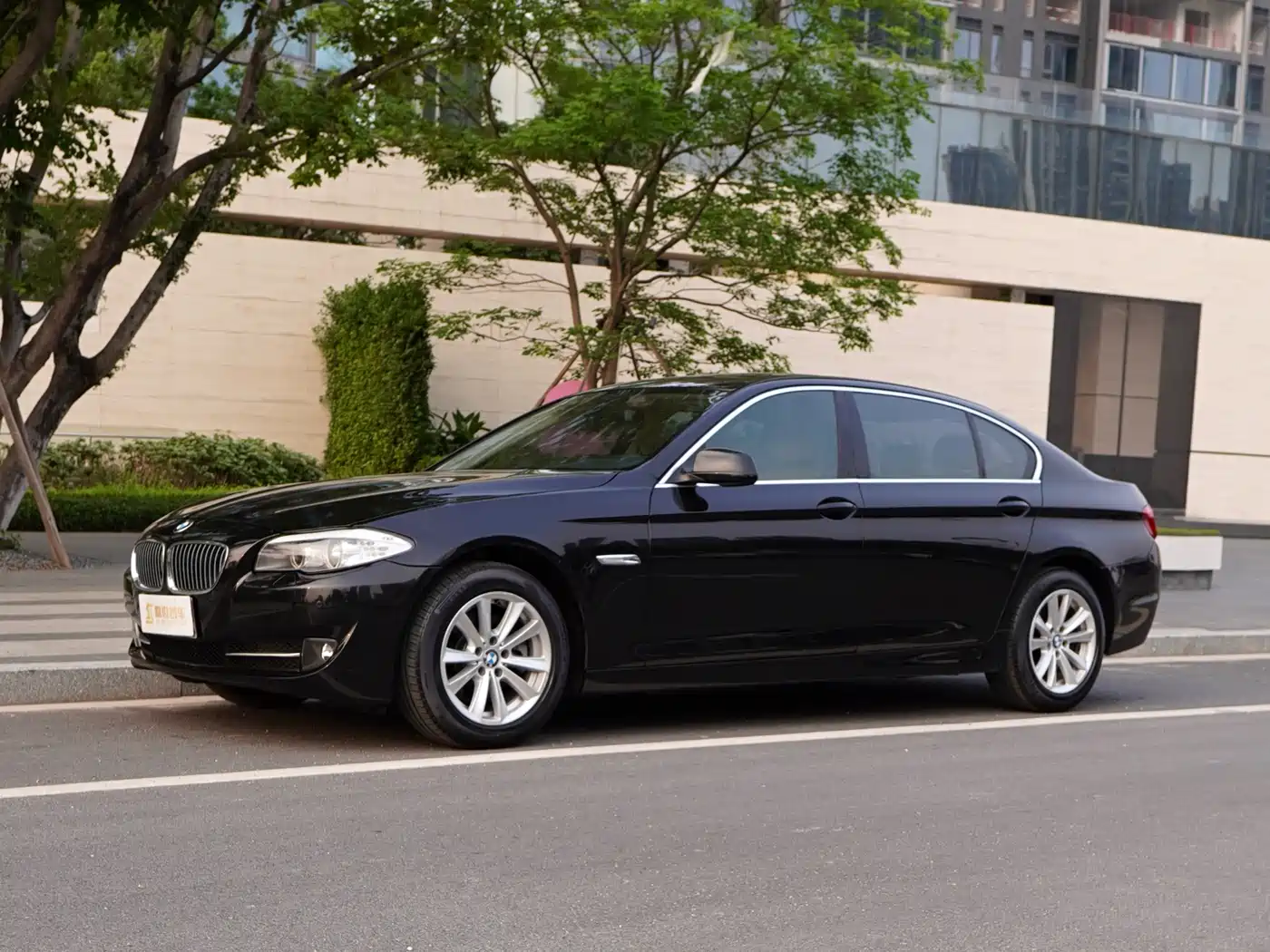 BMW 5 Series 2011 523Li Luxury