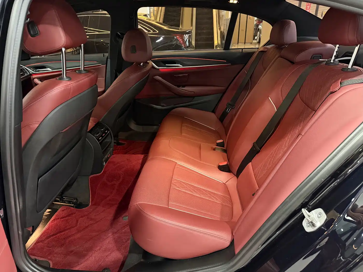 BMW 5 Series 2022 530Li Leading M Sport Package фото 5