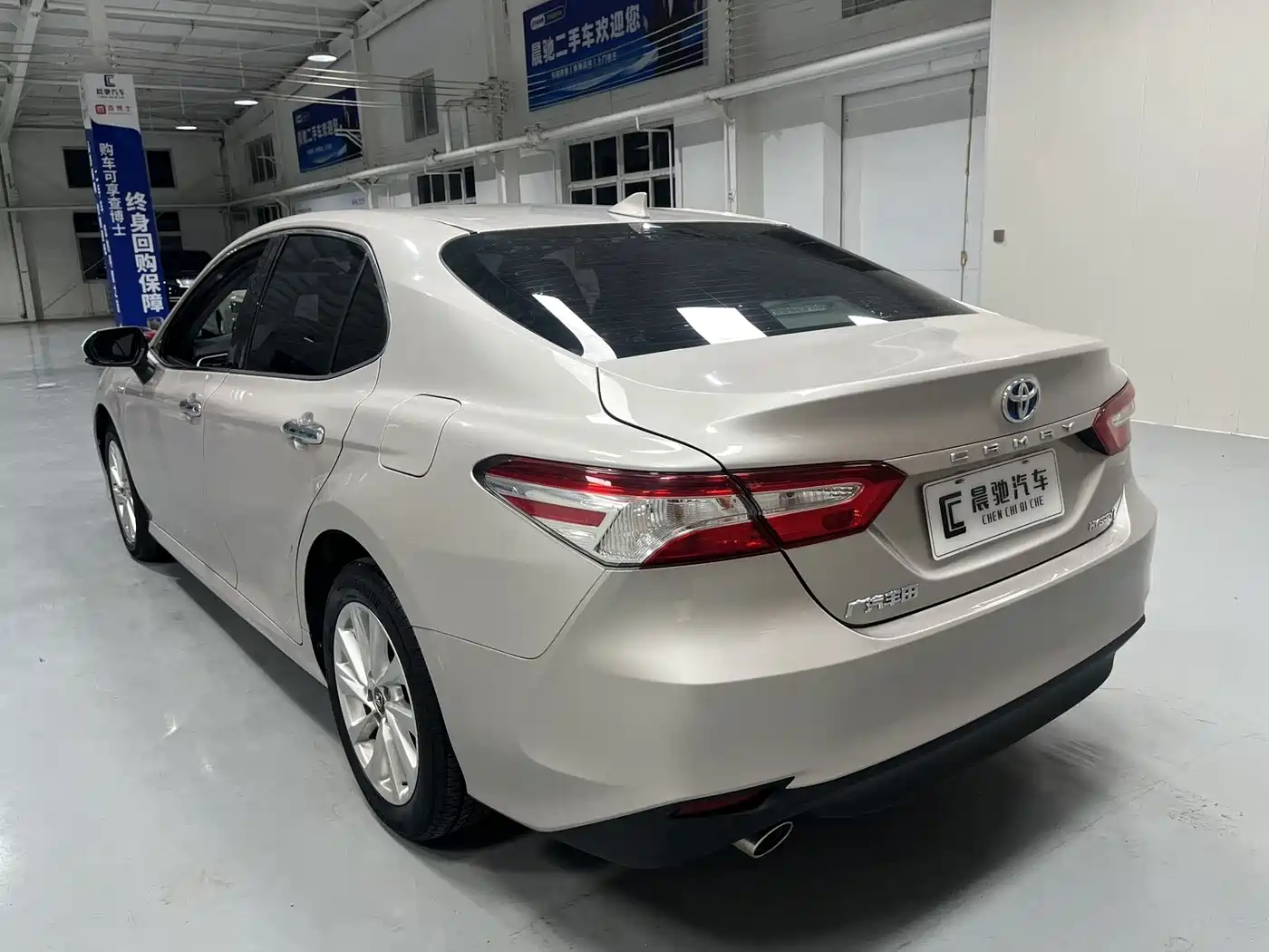 Toyota Camry 2023 2021 Hybrid 2.5HGVP Leading Edition