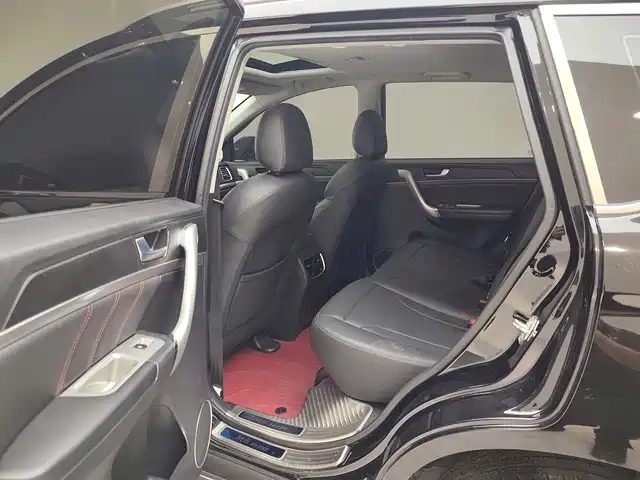 Фото 12 - Haval M6