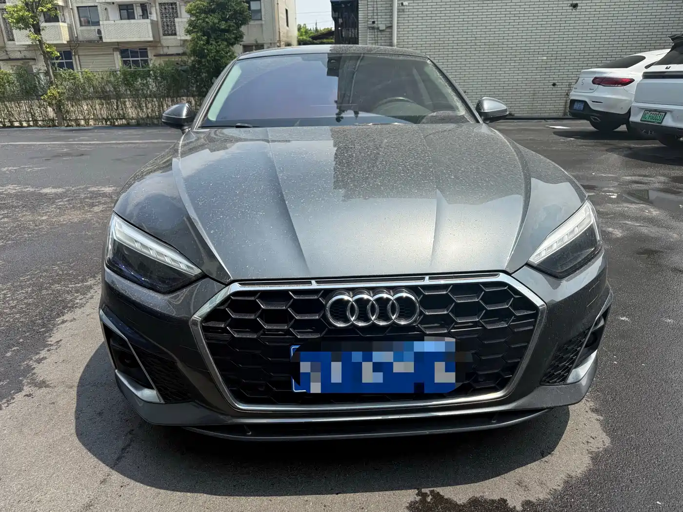 Photo 2 - Audi A5 (Import)