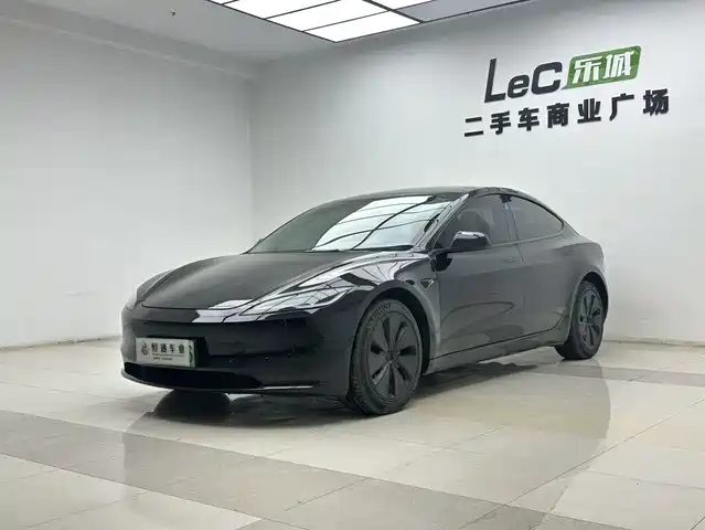 Tesla Model 3 2023 Long Range All-Wheel Drive