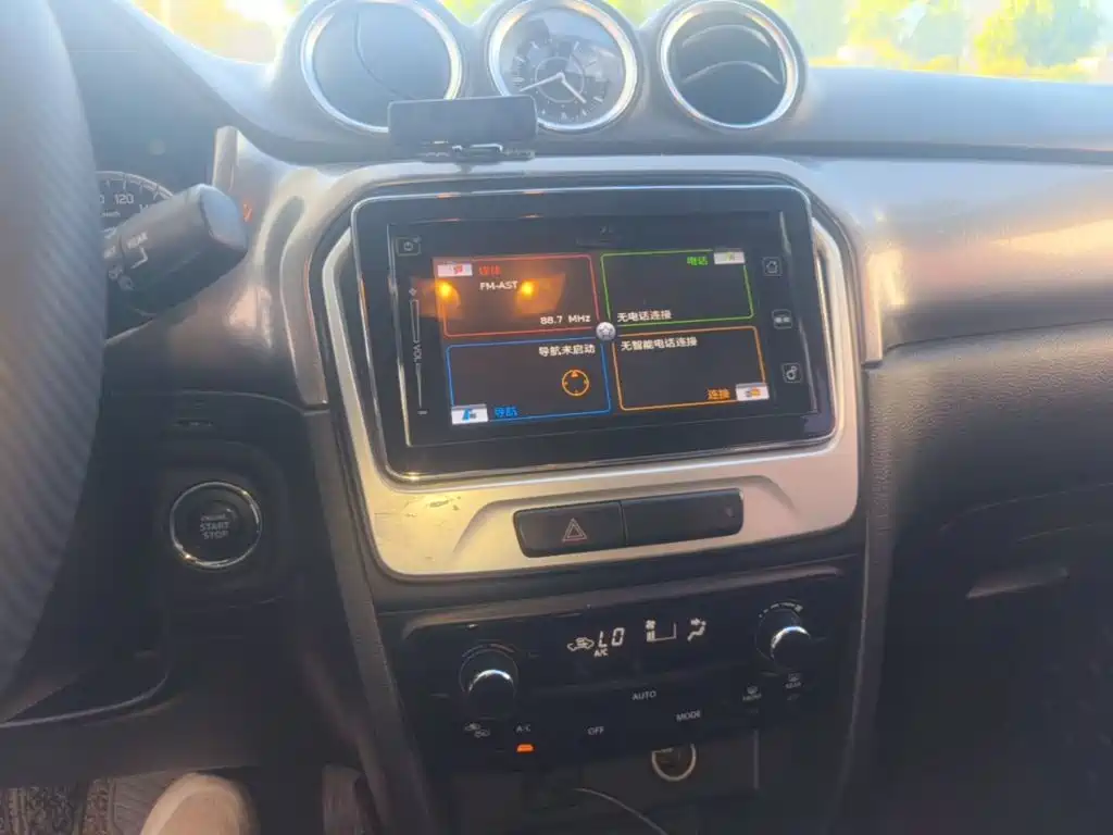 Suzuki Vitara 2016 2016 1.4T Auto 2WD Luxury Model