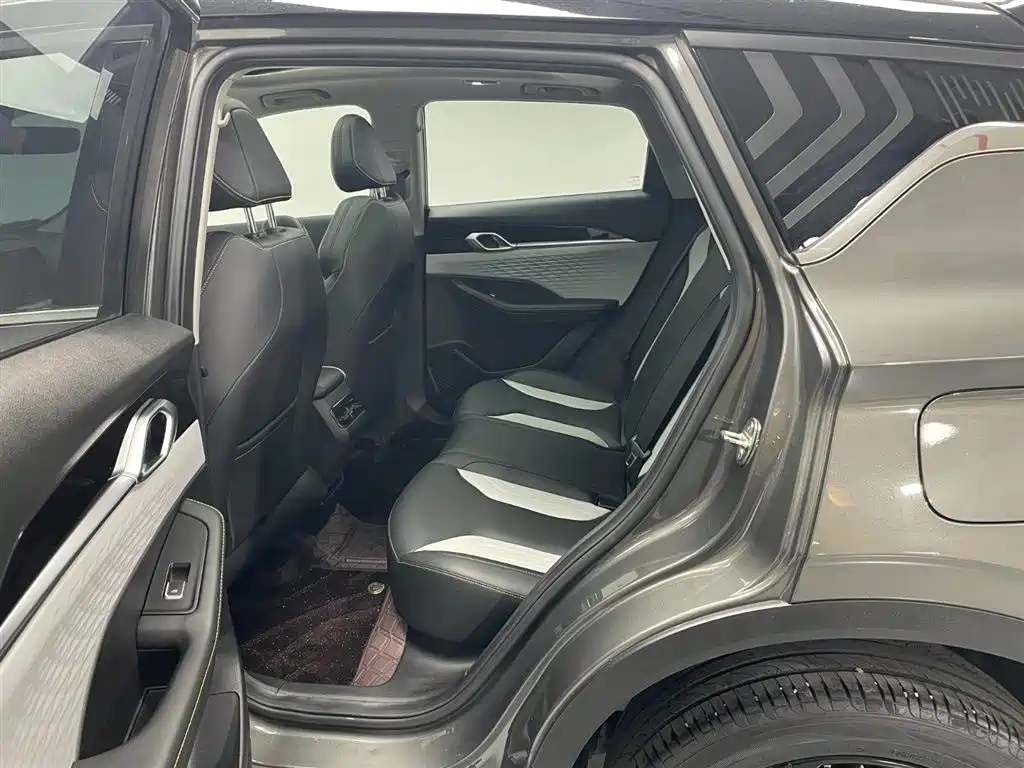 GEELY AUTOMOBILE BINYUE