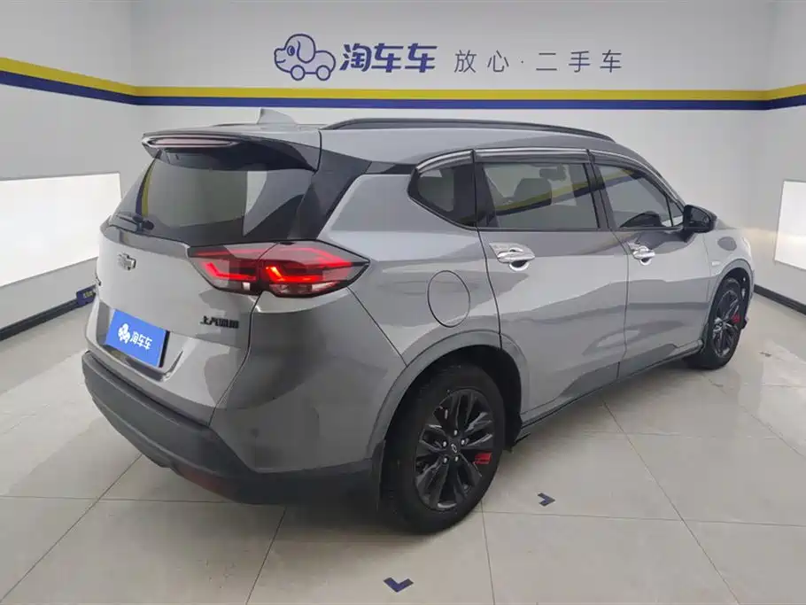 Chevrolet Volando 2018 Redline 530T Auto Premium Edition (5+2 seater) China V фото 3