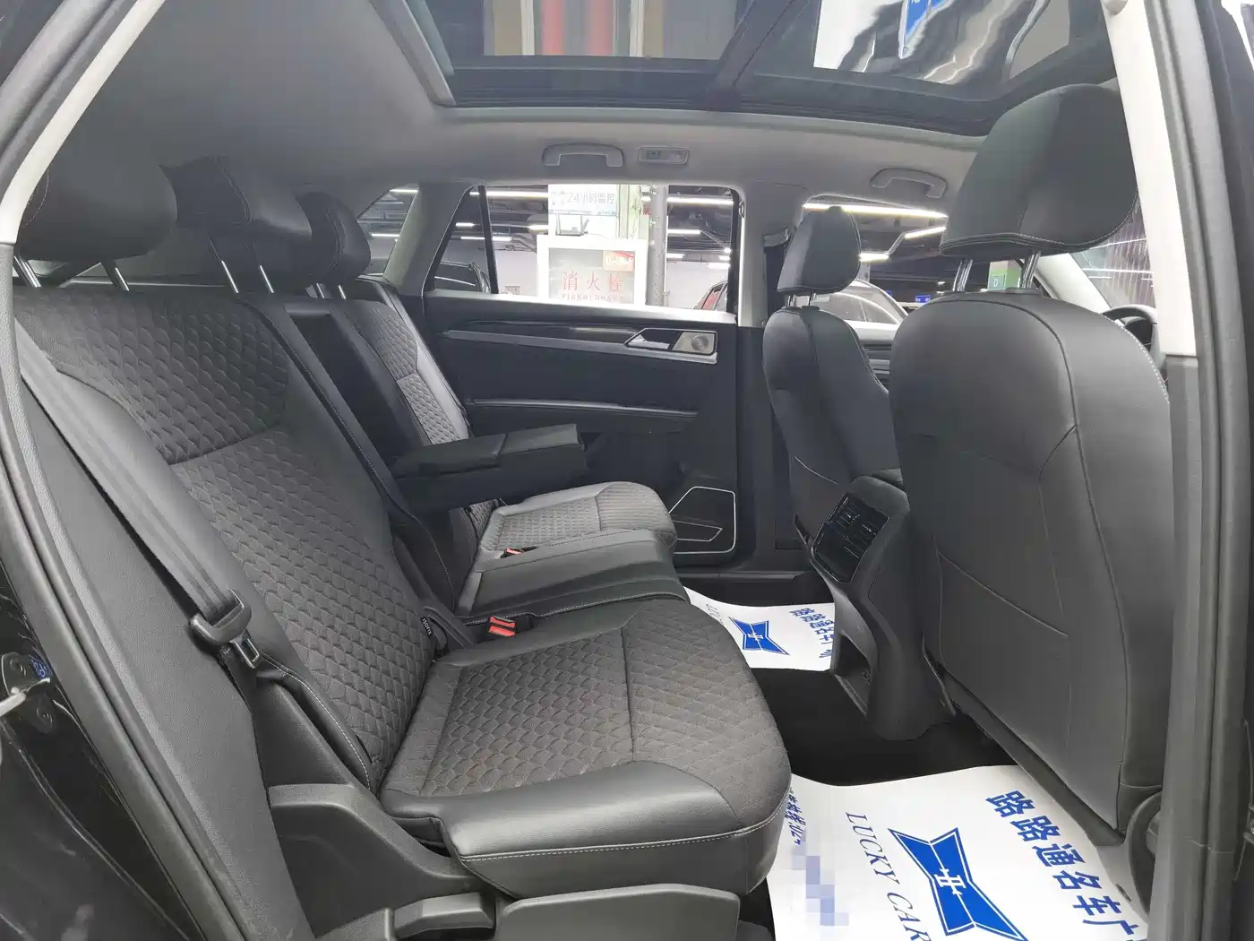 Volkswagen Teramont 2020 Teramont X 380TSI 4WD Luxury фото 9